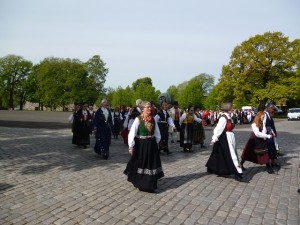 costumes 2